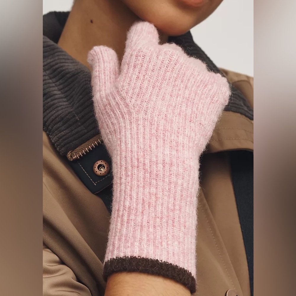 Anthropologie Soft Ribbed Knit Pink Women's Gloves